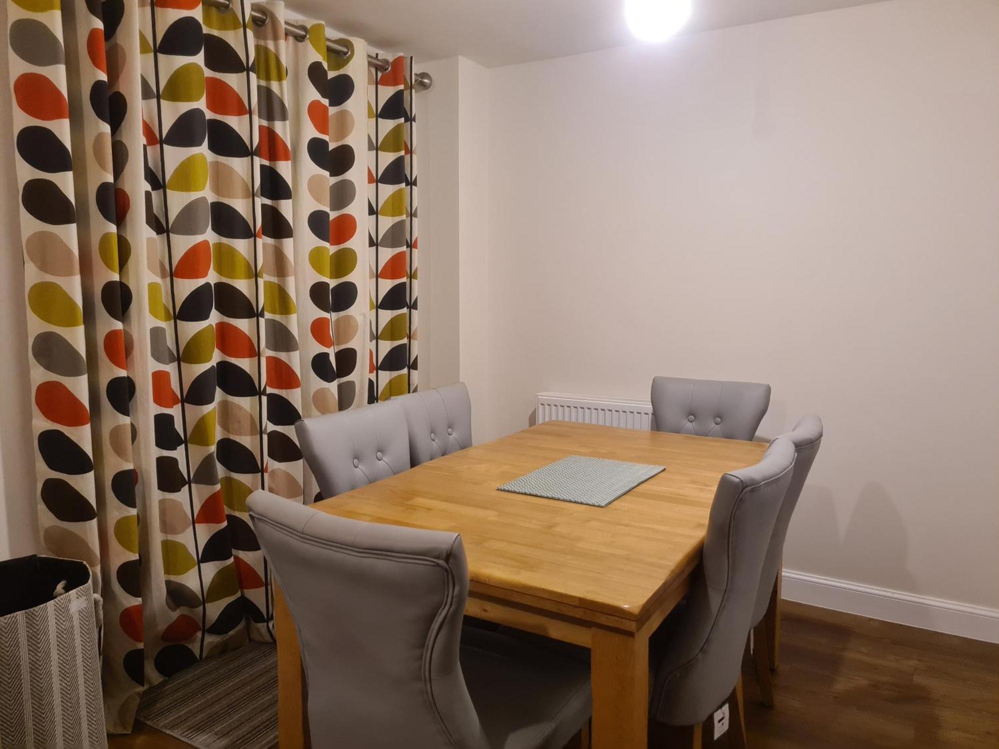 Sky'S Haven Apartment Sunningwell Екстериор снимка