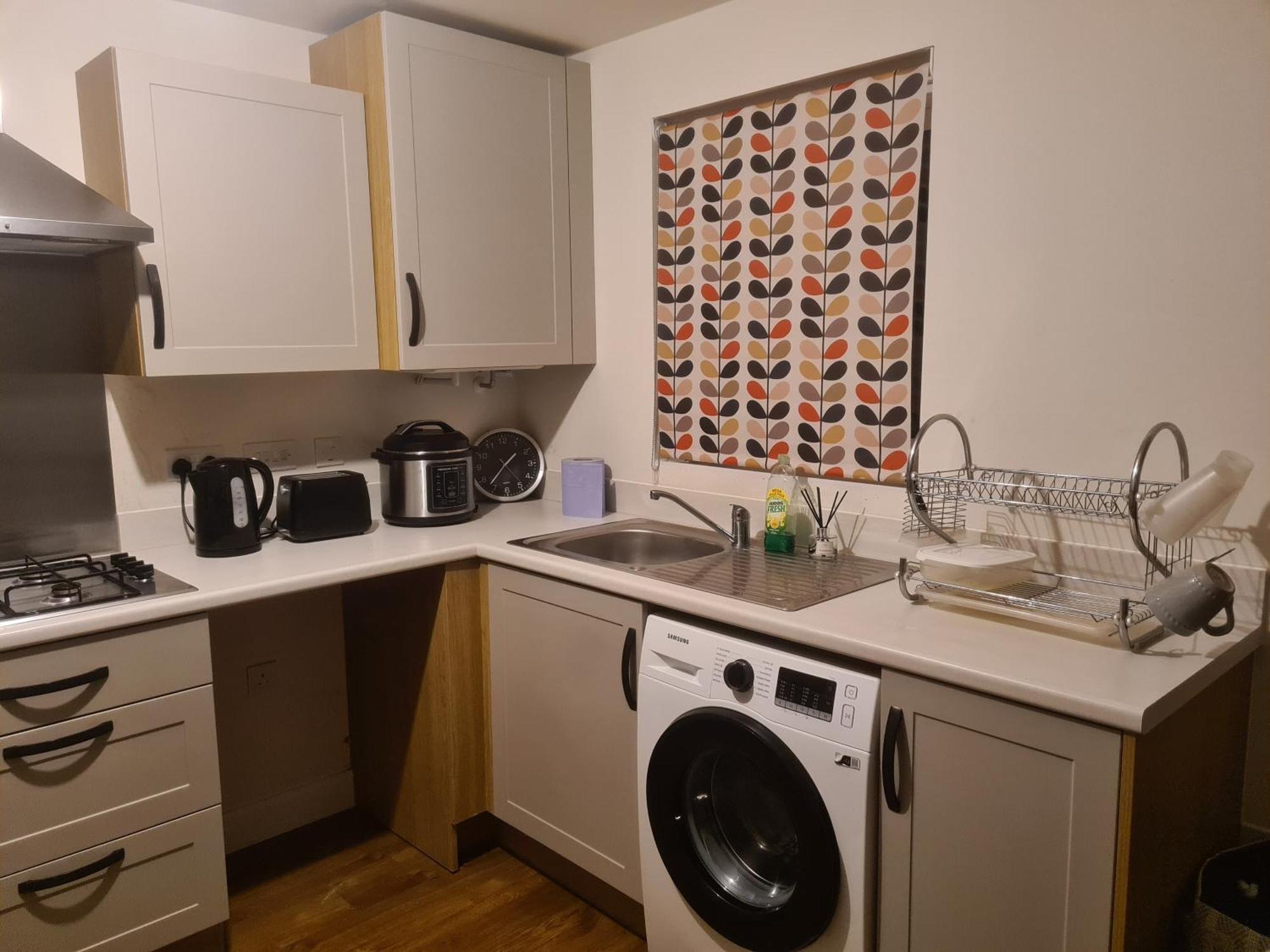 Sky'S Haven Apartment Sunningwell Екстериор снимка